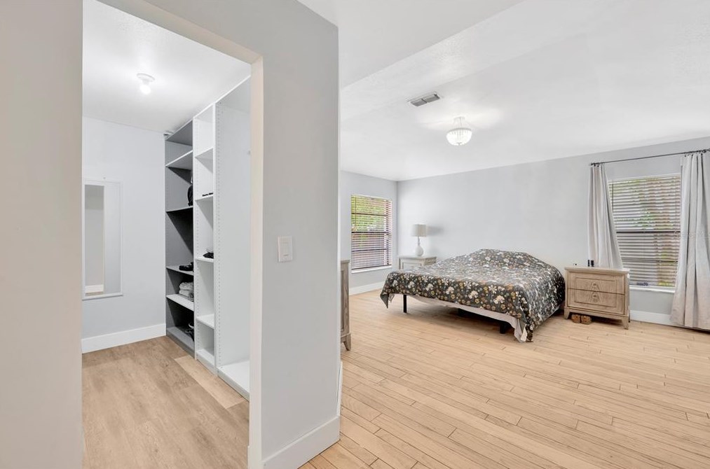 1437 Shell Flower Dr, Brandon FL  33511-8370 exterior
