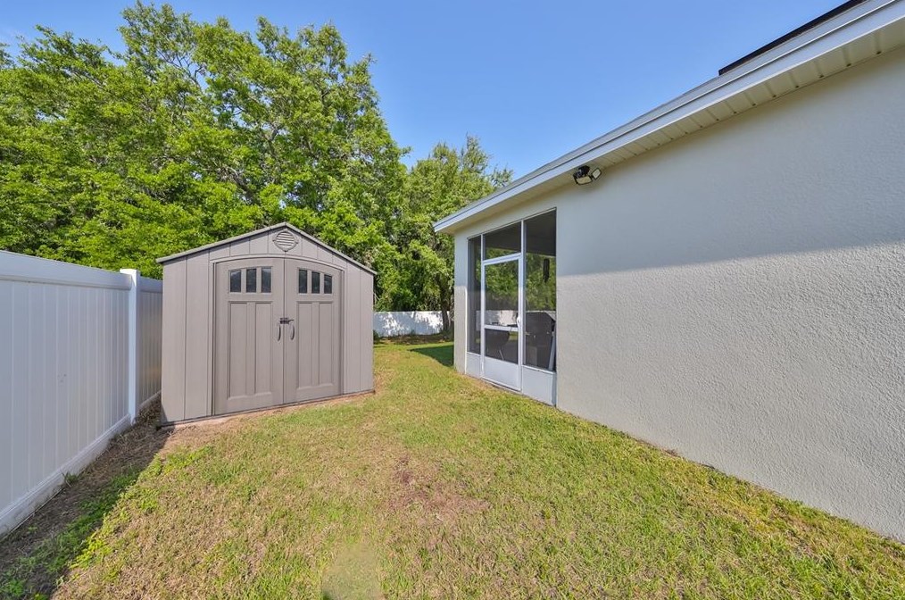 10628 Carloway Hl Dr, Wimauma FL  33598-6130 exterior