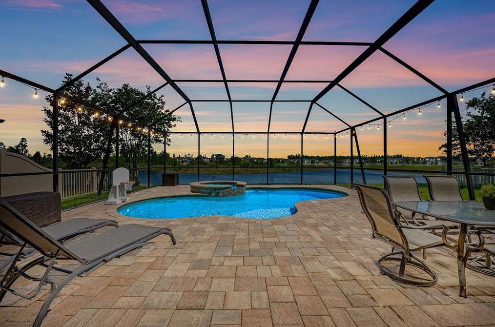 1860 Fox Grape Loop, Lutz, FL 33558-3306