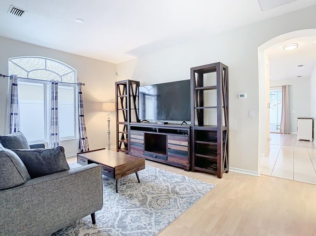 5500 Passing Pne Ln, Zephyrhills FL 33541-9620 exterior