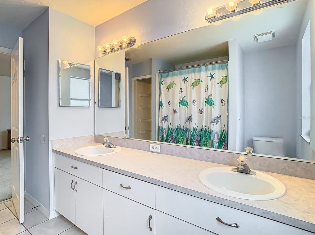 5500 Passing Pne Ln, Zephyrhills FL 33541-9620 exterior