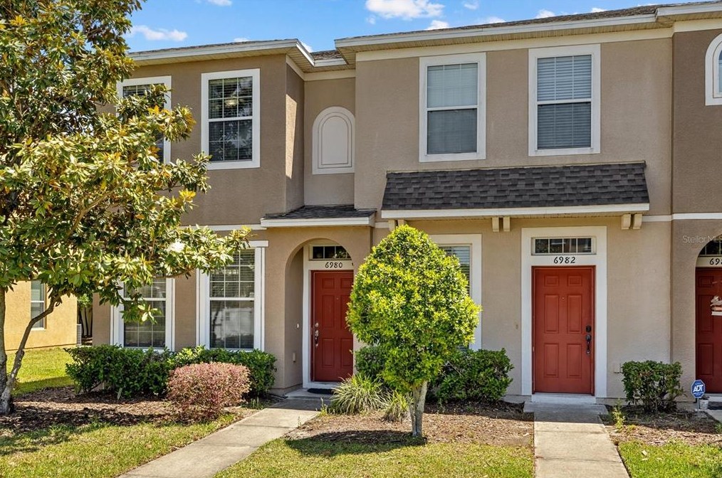 6980 Towering Spruce Dr, Riverview, FL 33578-8865