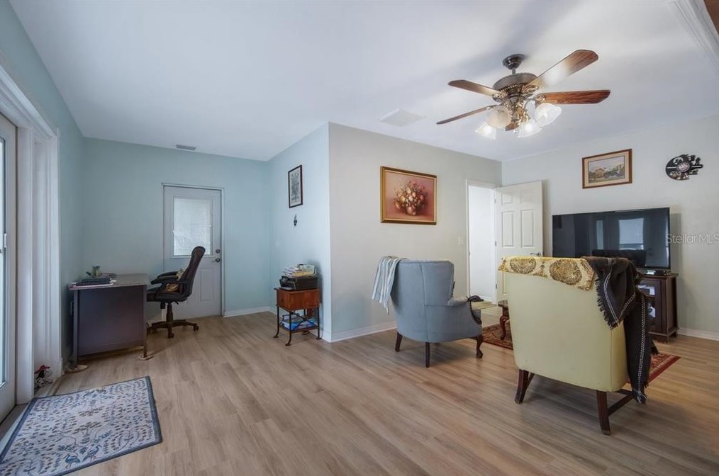 11414 Winn Rd, Riverview FL  33569-4617 exterior