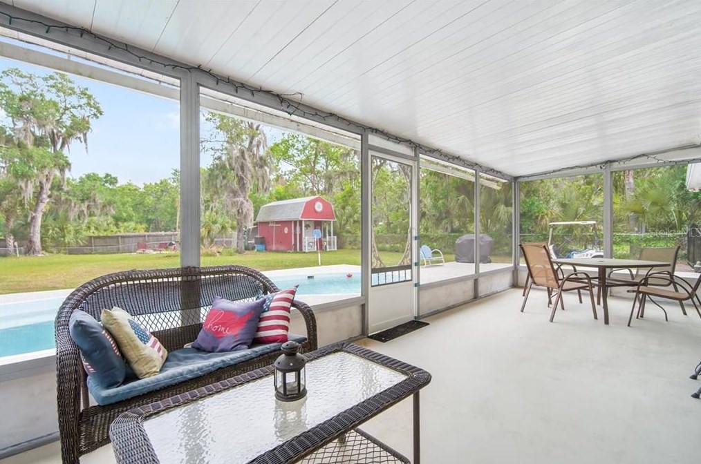 11414 Winn Rd, Riverview FL  33569-4617 exterior