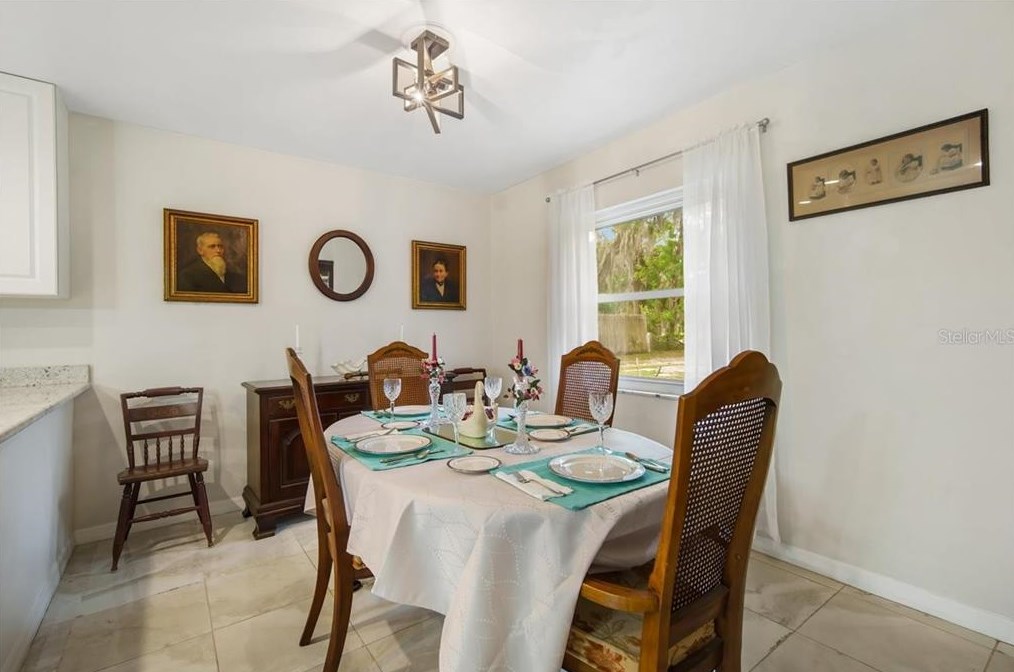 11414 Winn Rd, Riverview FL  33569-4617 exterior