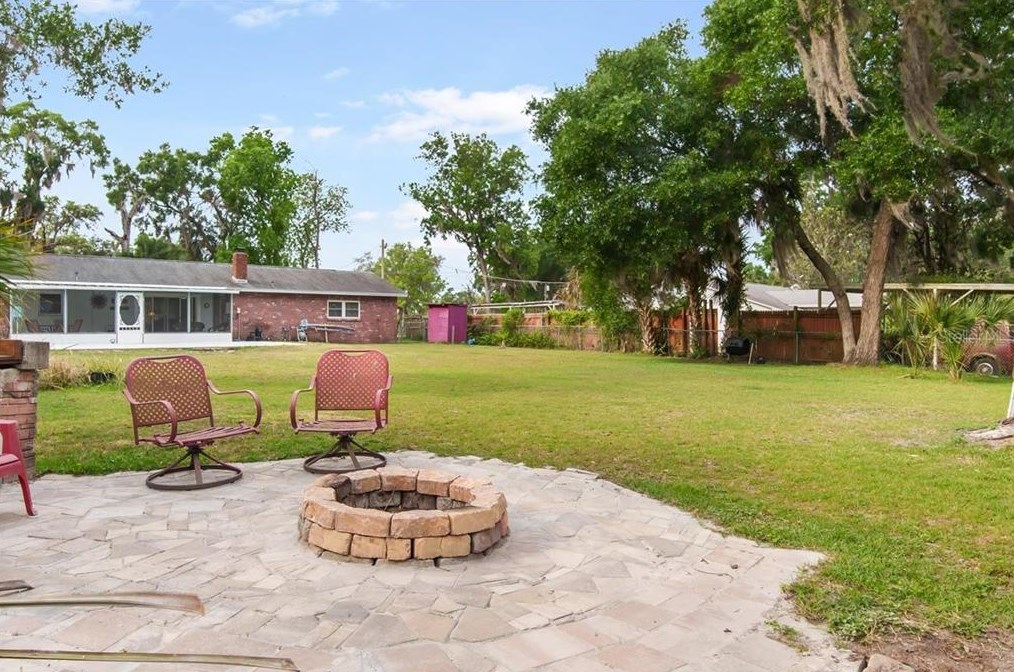 11414 Winn Rd, Riverview FL  33569-4617 exterior