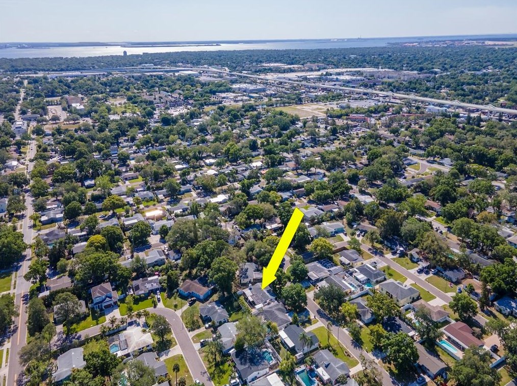 4711 Alline Ave, Tampa FL  33611-2101 exterior