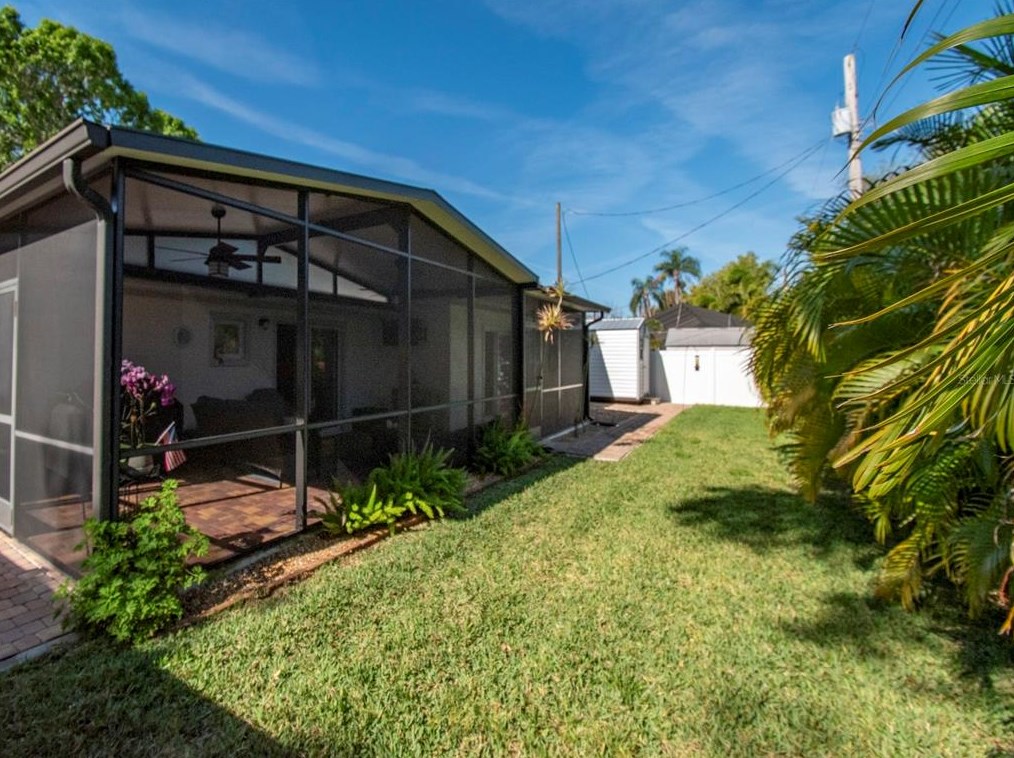 4711 Alline Ave, Tampa FL  33611-2101 exterior