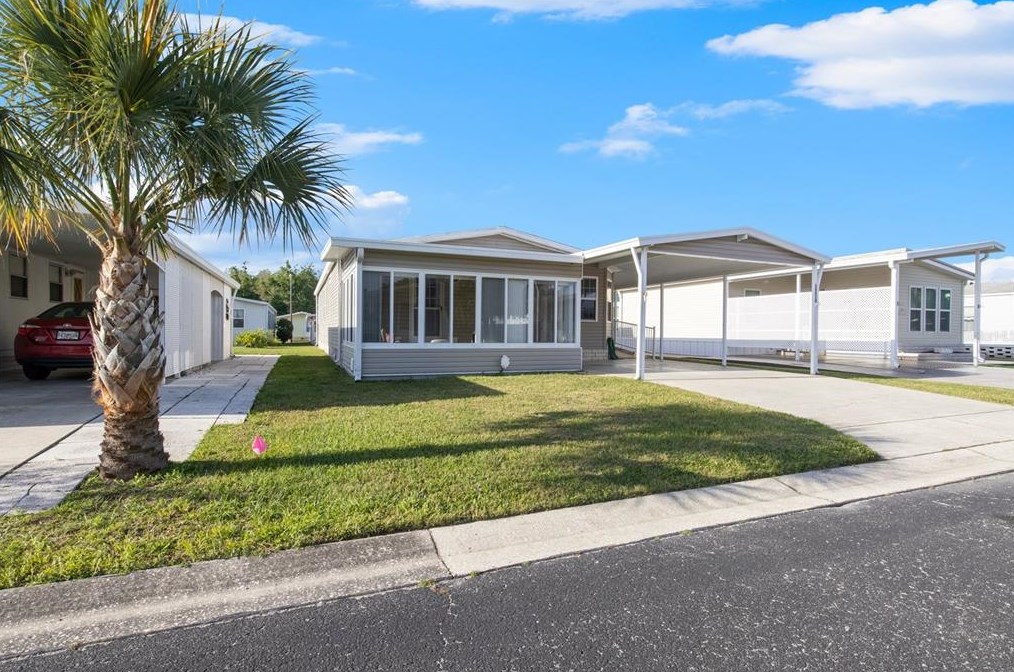 34914 Fun Way, Zephyrhills, FL 33541-2335
