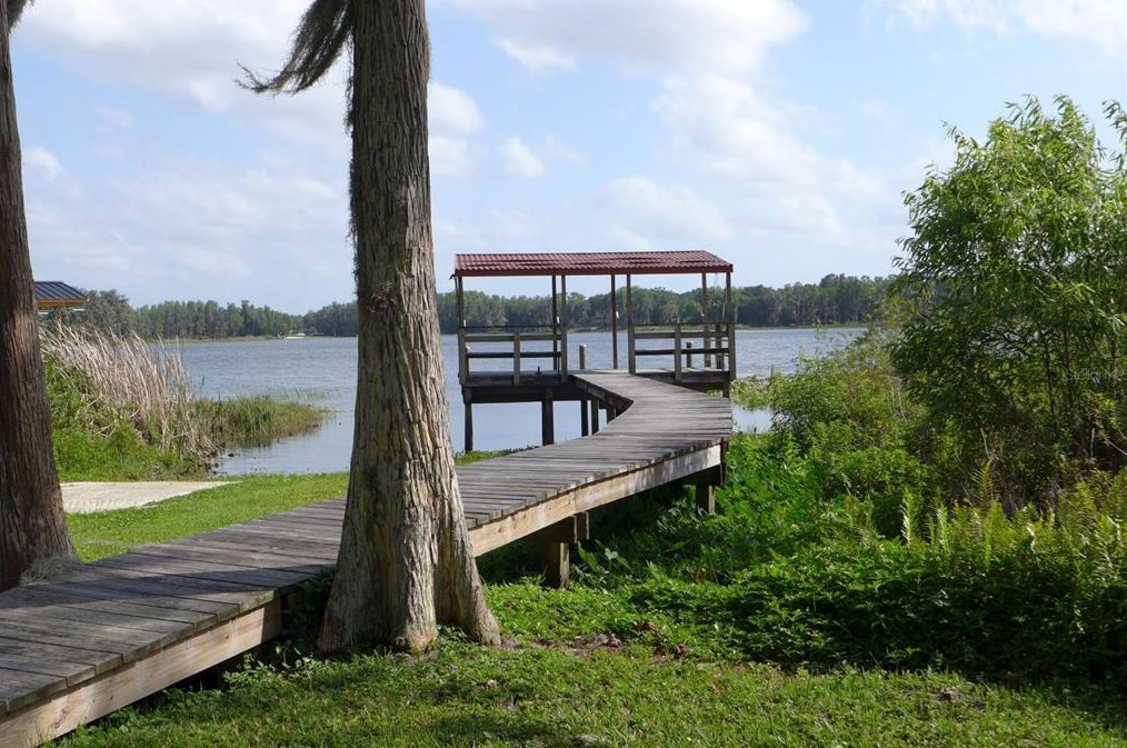 18205 Cypress Cove Ln, Lutz, FL 33549