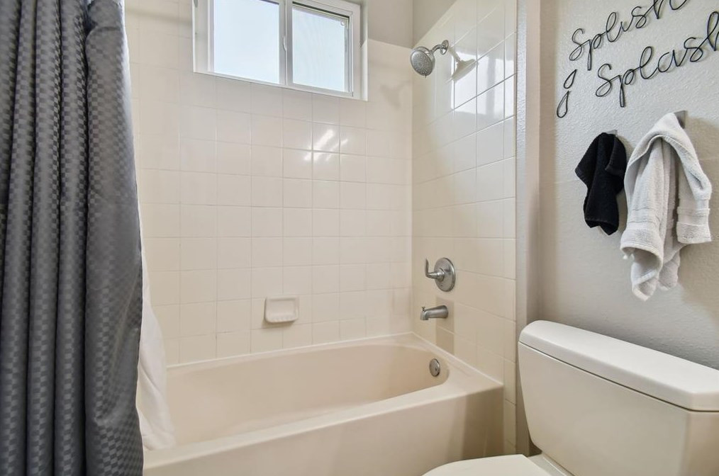 11028 Stone Branch Dr, Riverview FL  33569-2029 exterior