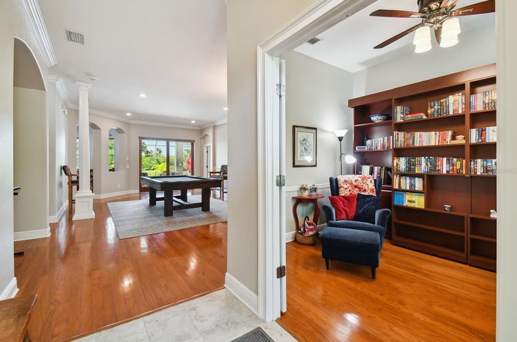 11028 Stone Branch Dr, Riverview FL  33569-2029 exterior