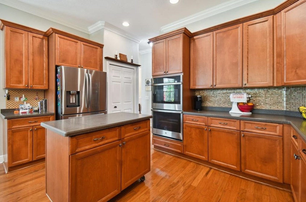 11028 Stone Branch Dr, Riverview, FL 33569