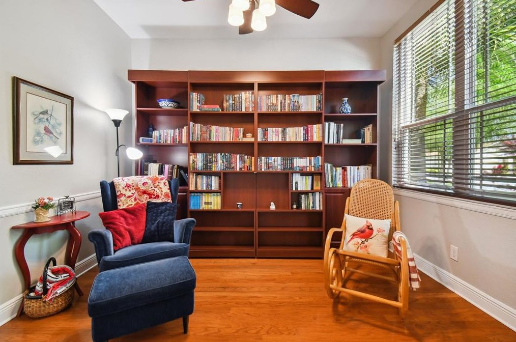 11028 Stone Branch Dr, Riverview FL  33569-2029 exterior