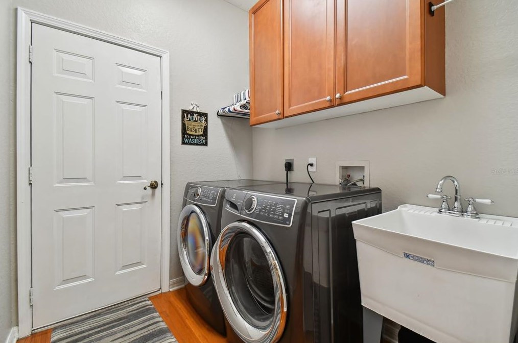 11028 Stone Branch Dr, Riverview FL  33569-2029 exterior