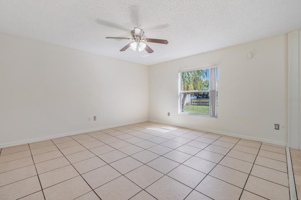 2118 Ashley Lakes Dr, Odessa, FL 33556