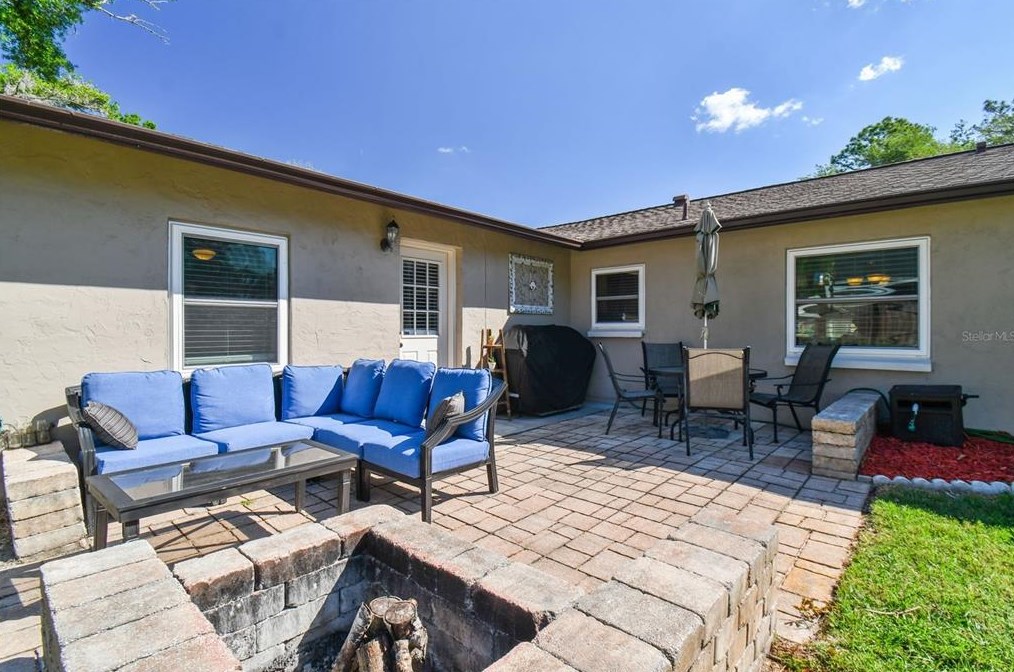 4809 Parkway Blvd, Land O Lakes FL 34639-4133 exterior