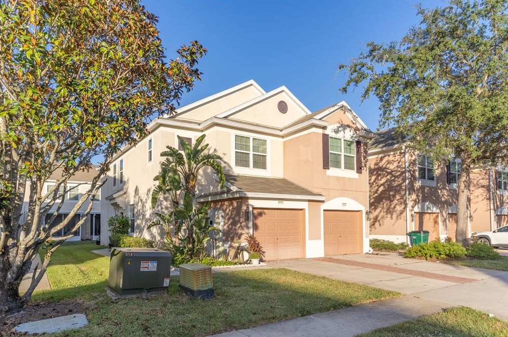 26537 Chimney Spire Ln, Zephyrhills, FL 33544