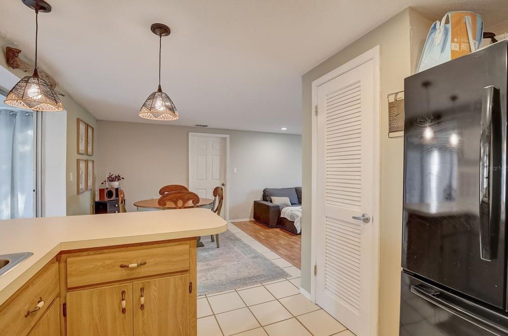 515 Red Mangrove Ln, Ruskin FL  33572-2549 exterior