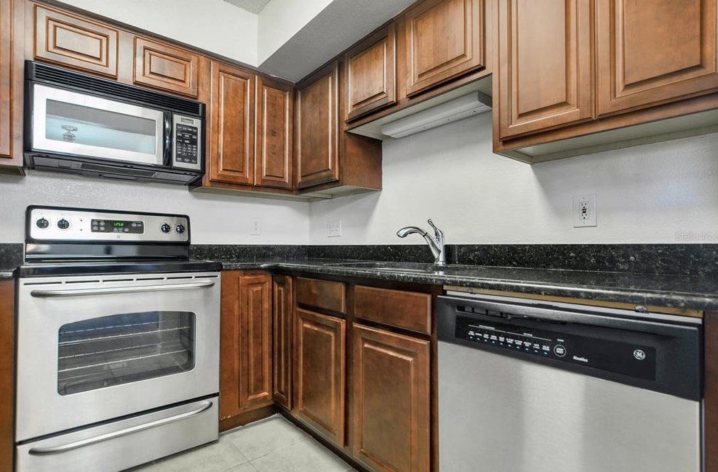 2690 Coral Landings Blvd #231, Palm Harbor, FL 34684