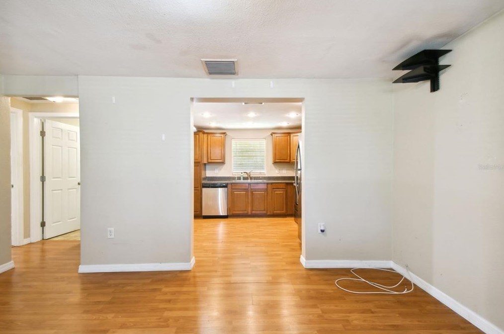 8623 Parkway Cir, Riverview, FL 33569-5178