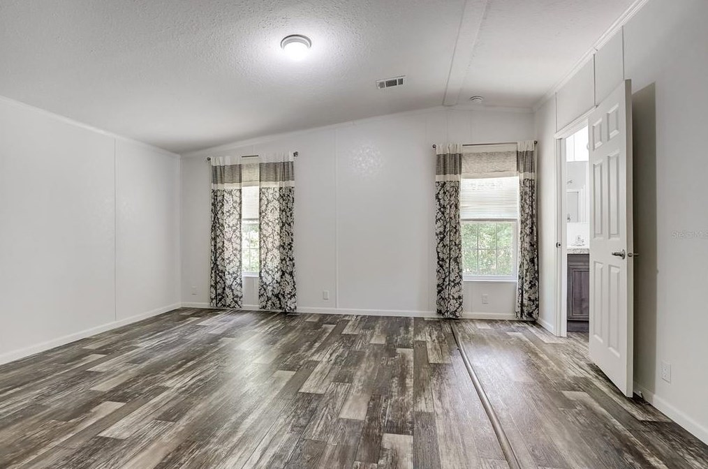 5302 Cougar Trail Ln, Plant City FL  33565-3597 exterior