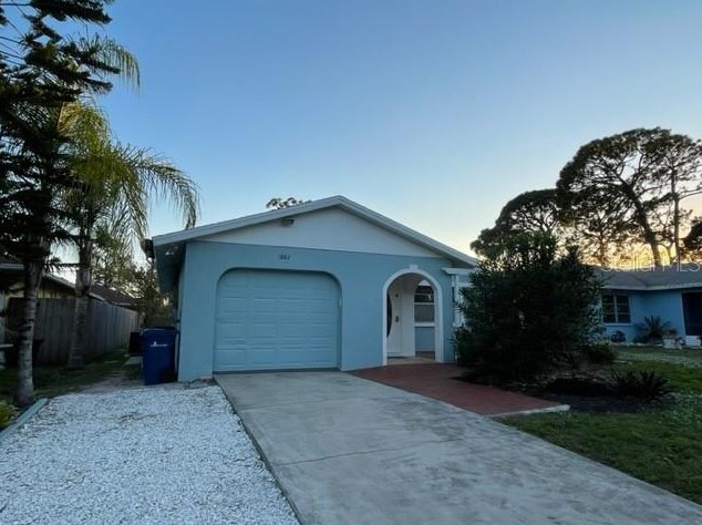 1882 Rita St, Sarasota, FL 34231-7726