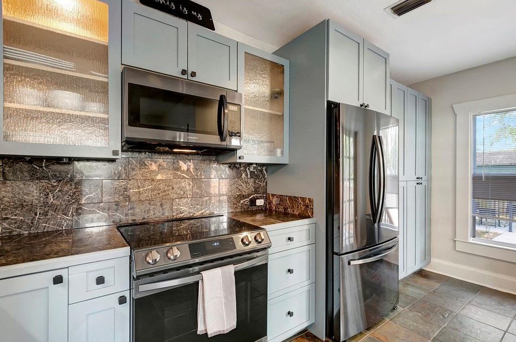 204 North St, Tampa FL  33604-6017 exterior