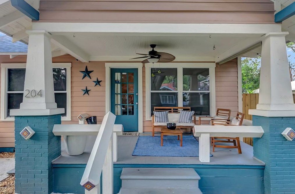 204 North St, Tampa FL  33604-6017 exterior
