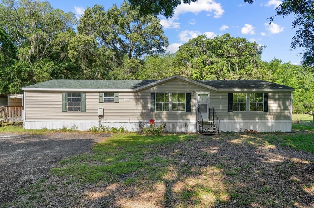 18431 Caufield Rd, Brooksville, FL 34610-6150