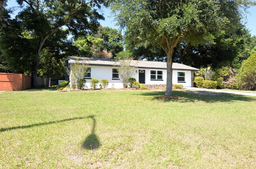 40247 Trotter Ln, Dade City, FL 33525