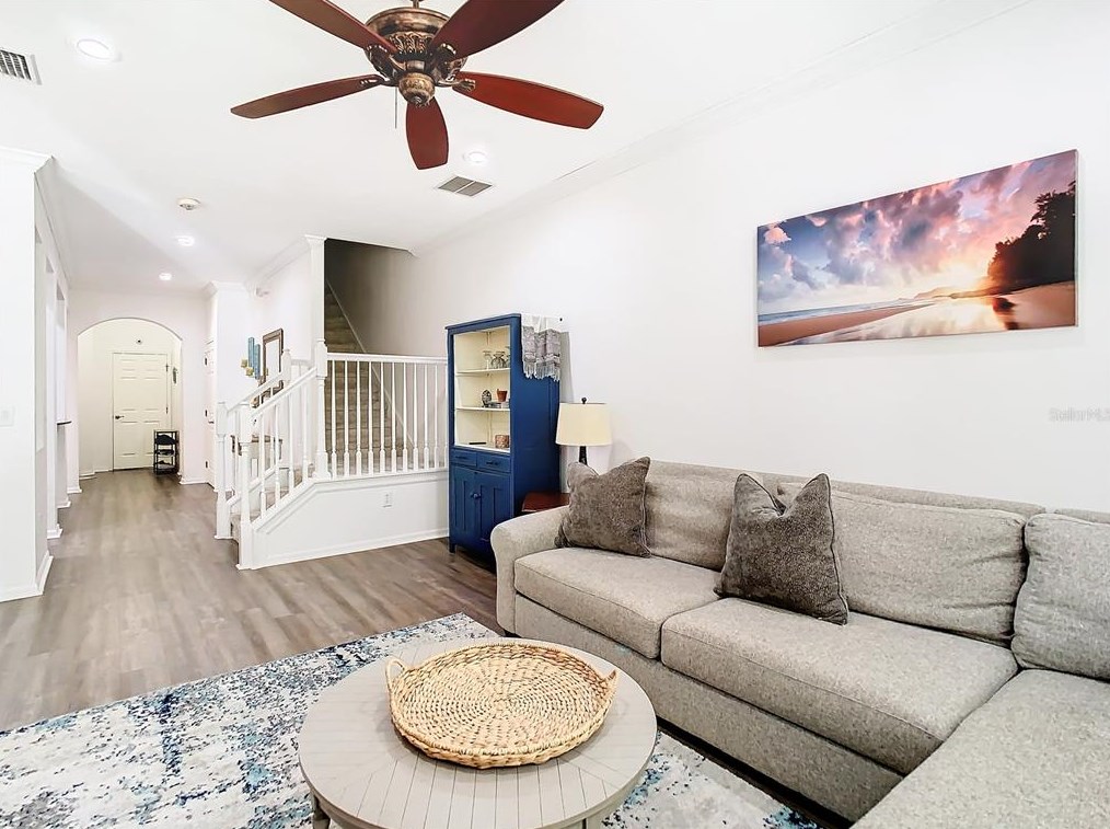 12419 Chase Grove Dr, Tampa FL  33626-1615 exterior