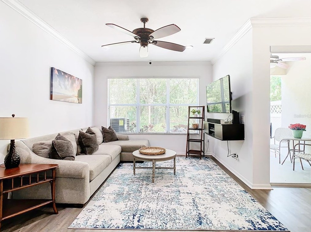 12419 Chase Grove Dr, Tampa FL  33626-1615 exterior