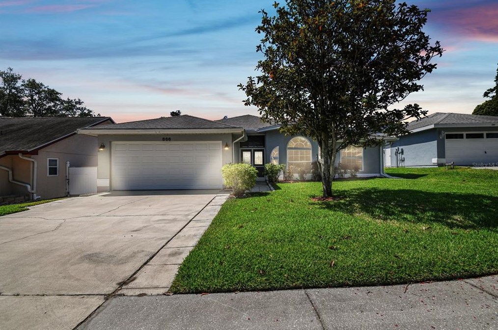 866 Derby Dr, Tarpon Springs, FL 34689