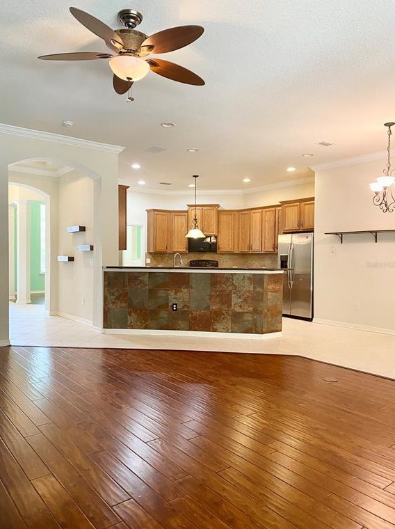 7450 Ambleside Dr, Land O Lakes, FL 34637