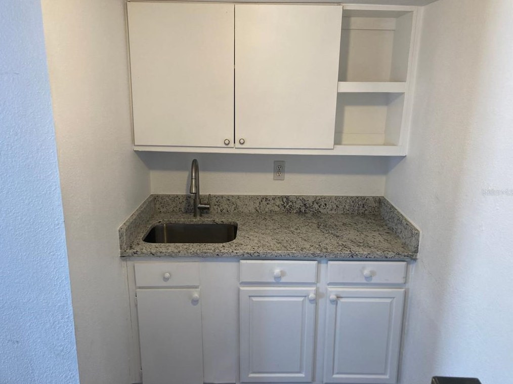 3024 Haya St, Tampa FL  33614-6735 exterior