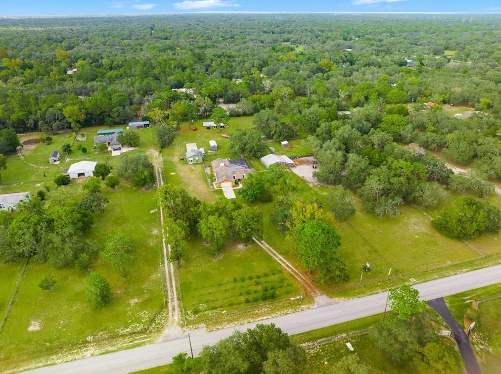 14205 Oakwood Dr, Port Richey, FL 34669
