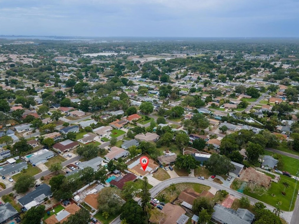 6701 16 Way, Saint Petersburg FL  33712-5901 exterior