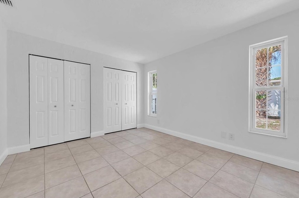 6701 16 Way, Saint Petersburg FL  33712-5901 exterior