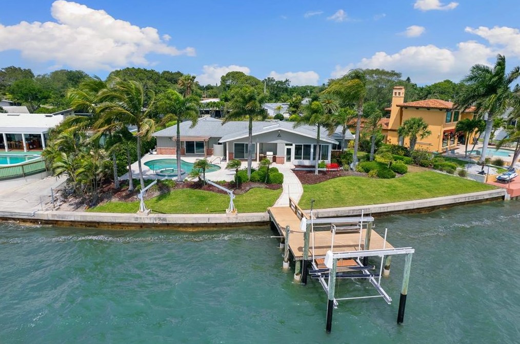 2788 70th Ave, Saint Petersburg, FL 33712-5641