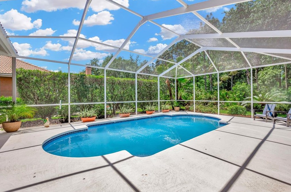 10254 Arbor Side Dr, Tampa FL  33647-2951 exterior