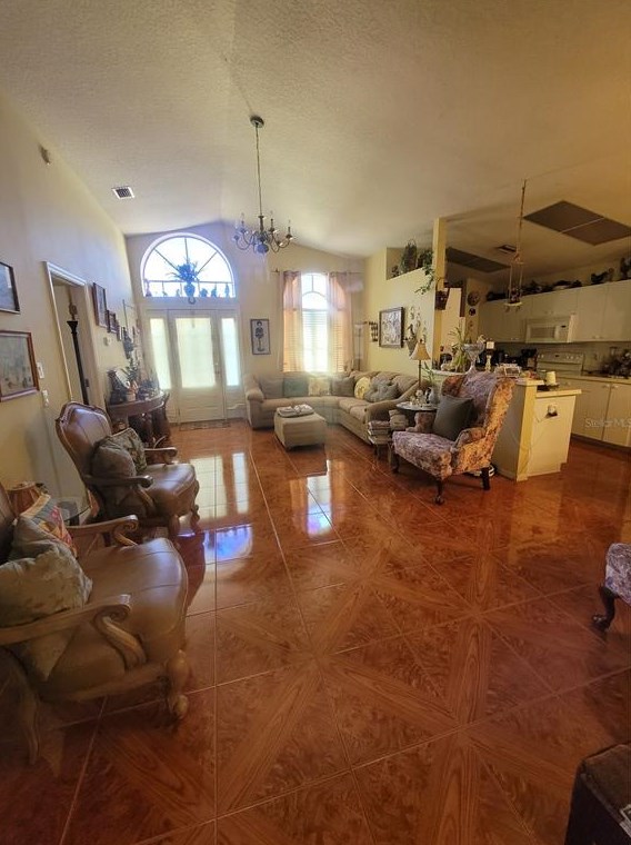 8430 Madrid Rd, Brooksville, FL 34613