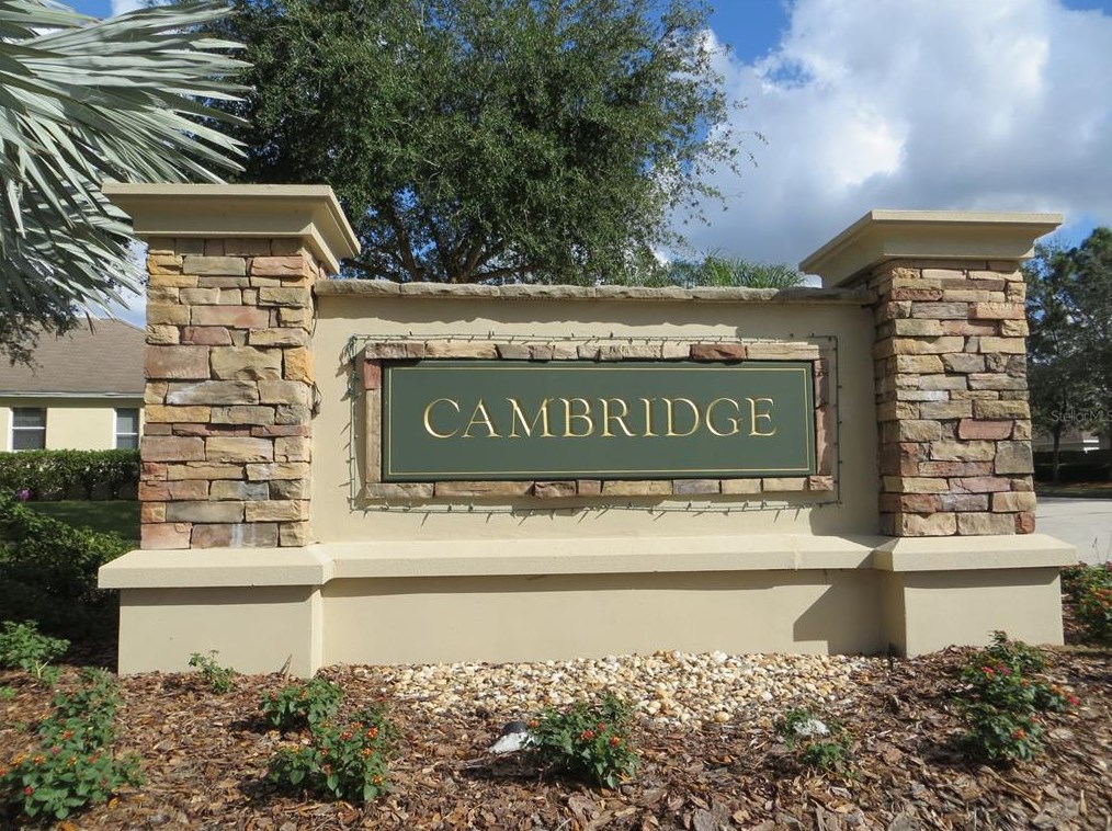 6818 Cambridge Park Dr, Ruskin, FL 33572