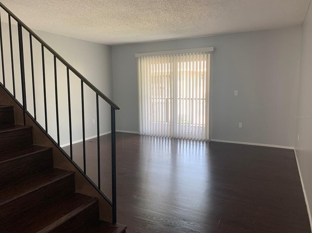 14402 Reuter Strasse Cir #2, Tampa, FL 33613