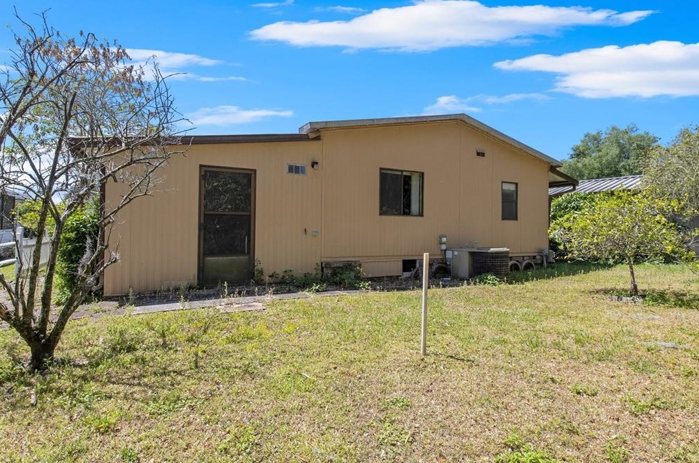 38760 Vulcan Cir, Zephyrhills FL exterior