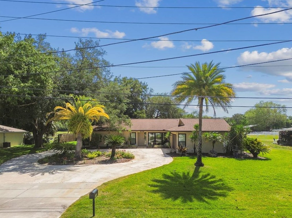3716 Lake Padgett Dr, Land O Lakes, FL 34639-4575