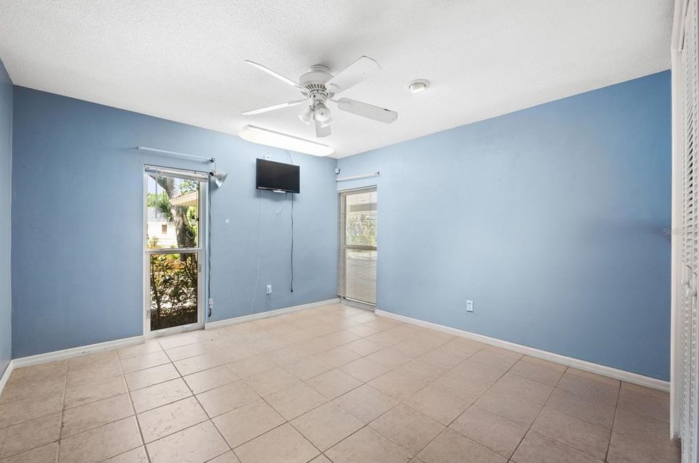 10767 Danielle Dr, Largo FL exterior