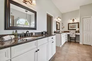 849 John Cressler Dr, Seffner, FL 33584 - Photo 22