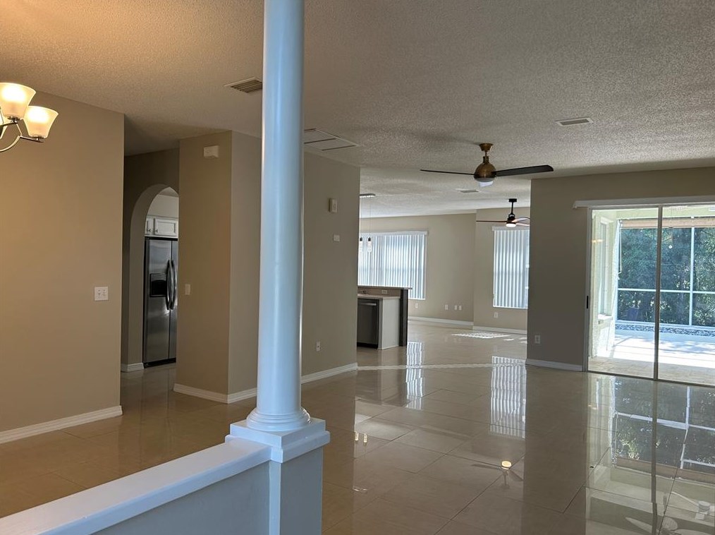 15513 Eastbourn Dr, Odessa, FL 33556