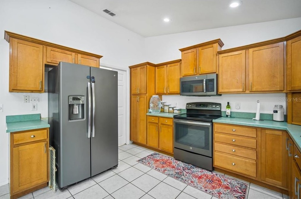 1109 Shannon Ave, Plant City FL  33563-2529 exterior